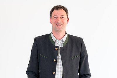 Martin Hofer Martin Hofer